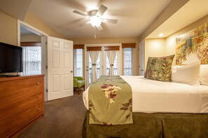 1 bedroom, iron/ironing board, free WiFi, bed sheets - Comfortable 1BR Condo w/ Kitchen & Laundry (Branson)