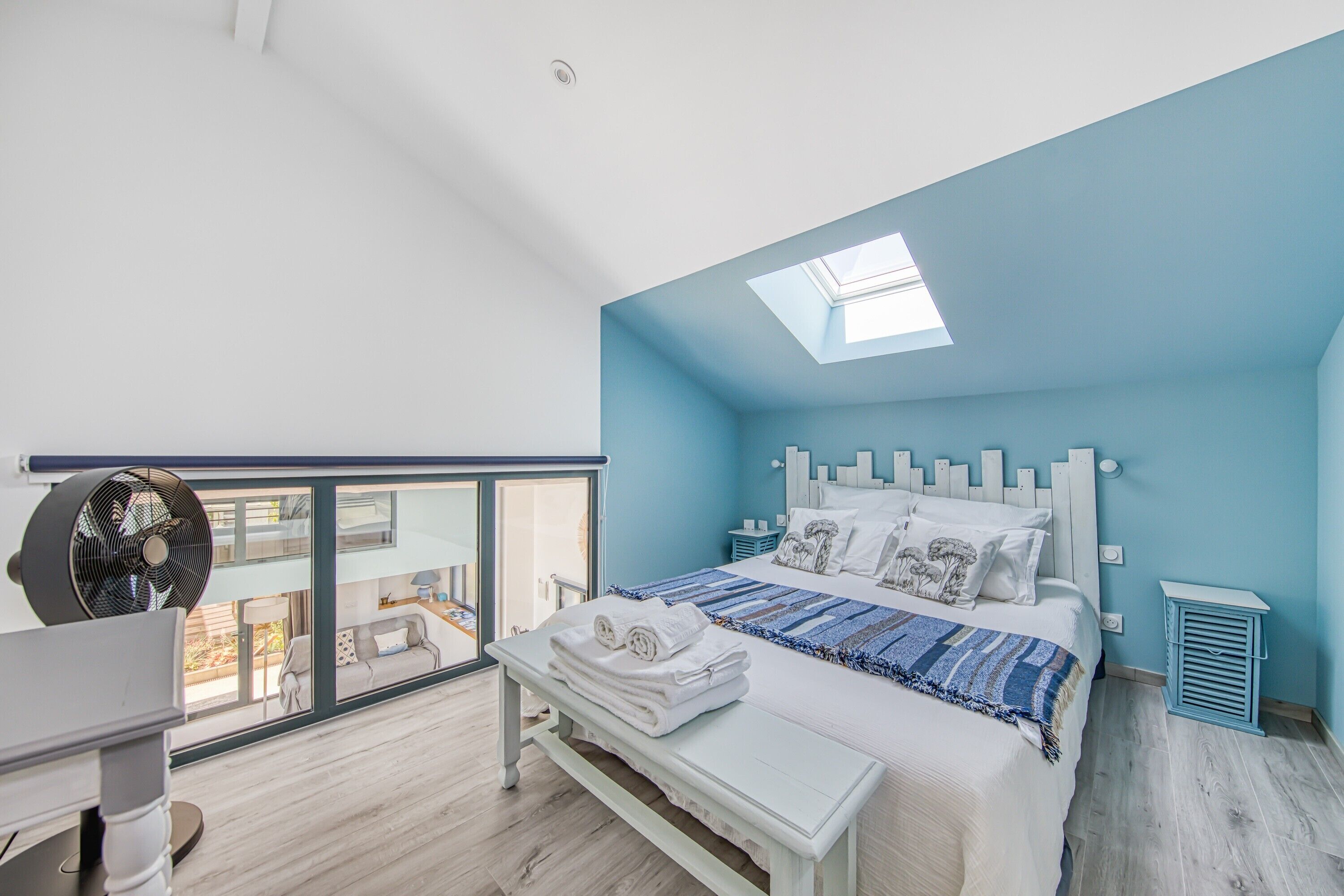 2 habitaciones, tabla de planchar con plancha y wifi gratis 