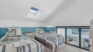 2 Schlafzimmer, BĂŒgeleisen/BĂŒgelbrett, kostenloses WLAN, BettwĂ€sche