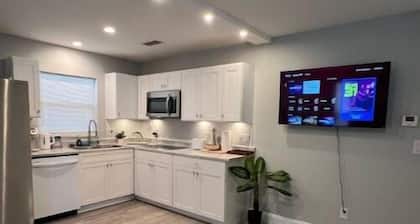 Newly renovated vacation house!