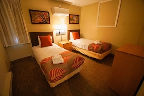 2 habitaciones, wifi gratis y ropa de cama 