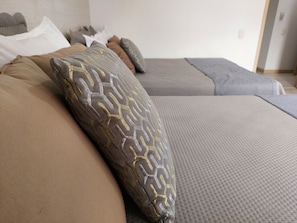 Standard Apartment | In-room safe, desk, iron/ironing board, free WiFi