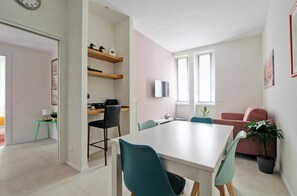 Dining - Newly renovated apartment with style, a stone's throw from the history of Rome (Rome)