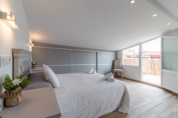 3 Schlafzimmer, Bügeleisen/Bügelbrett, kostenloses WLAN, Bettwäsche