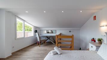 3 habitaciones, tabla de planchar con plancha y wifi gratis