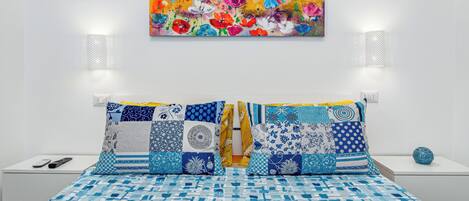 1 chambre, fer et planche à repasser, Wi-Fi gratuit, draps fournis