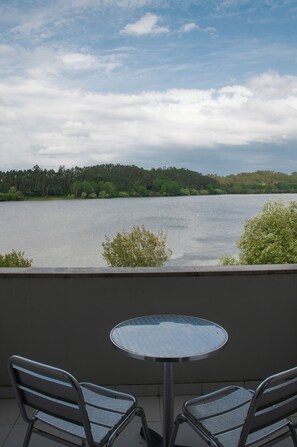 Double Room, Lagoon View | Balcony