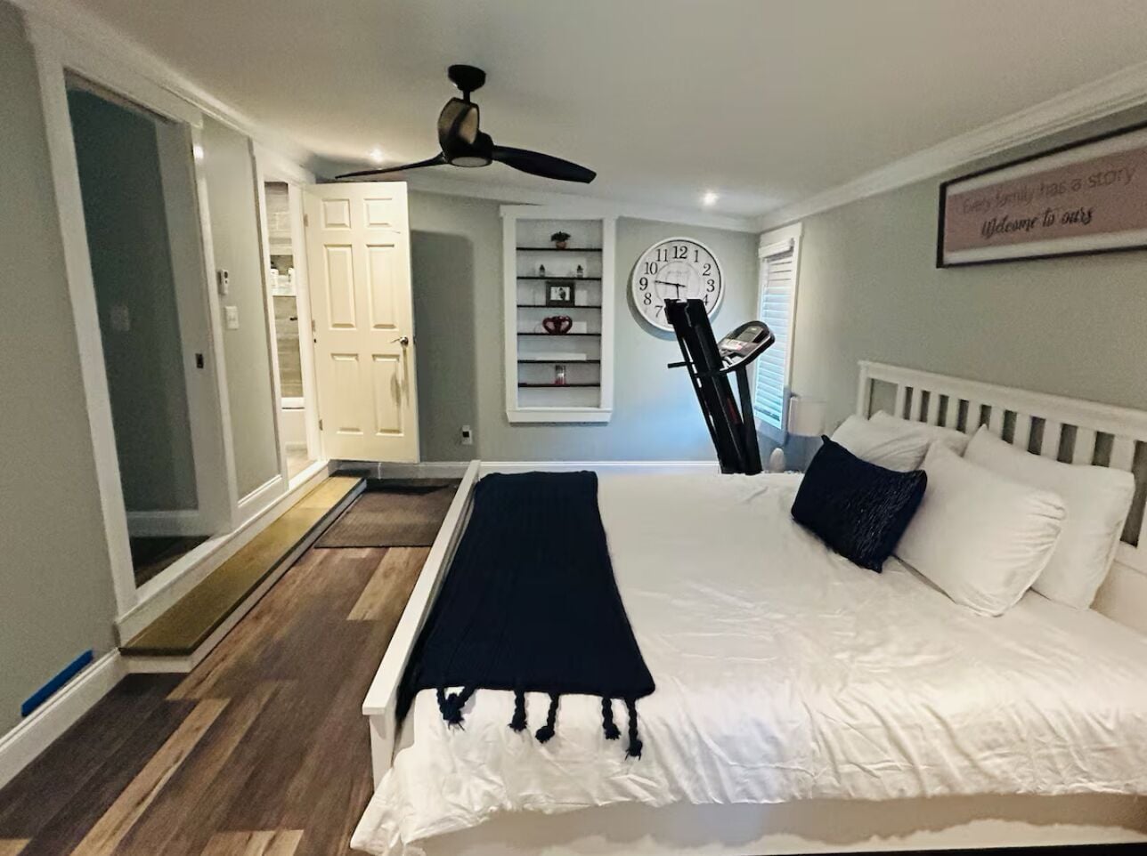 4 室のベッドルーム、WiFi