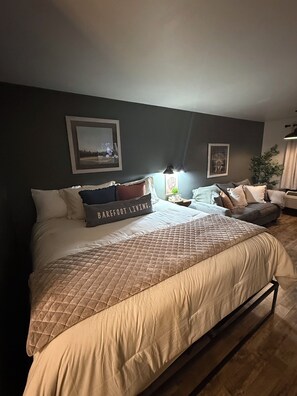 1 bedroom, WiFi, bed sheets