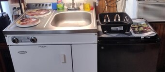 Cozy Studio with WiFi and AC in Rensselaer
Close to Downtown Albany