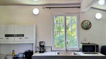 Kamar Double Superior, balkon, pemandangan kebun | Kedap suara dan Wi-Fi gratis