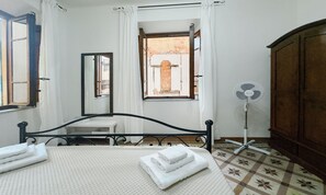 2 habitaciones, wifi y ropa de cama