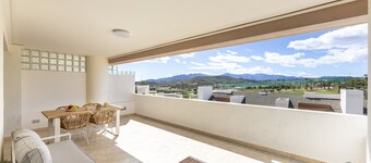 AlmeriaSuite Luxury Terrace & Pool