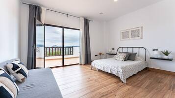 5 dormitorios, tabla de planchar con plancha, wifi gratis y ropa de cama