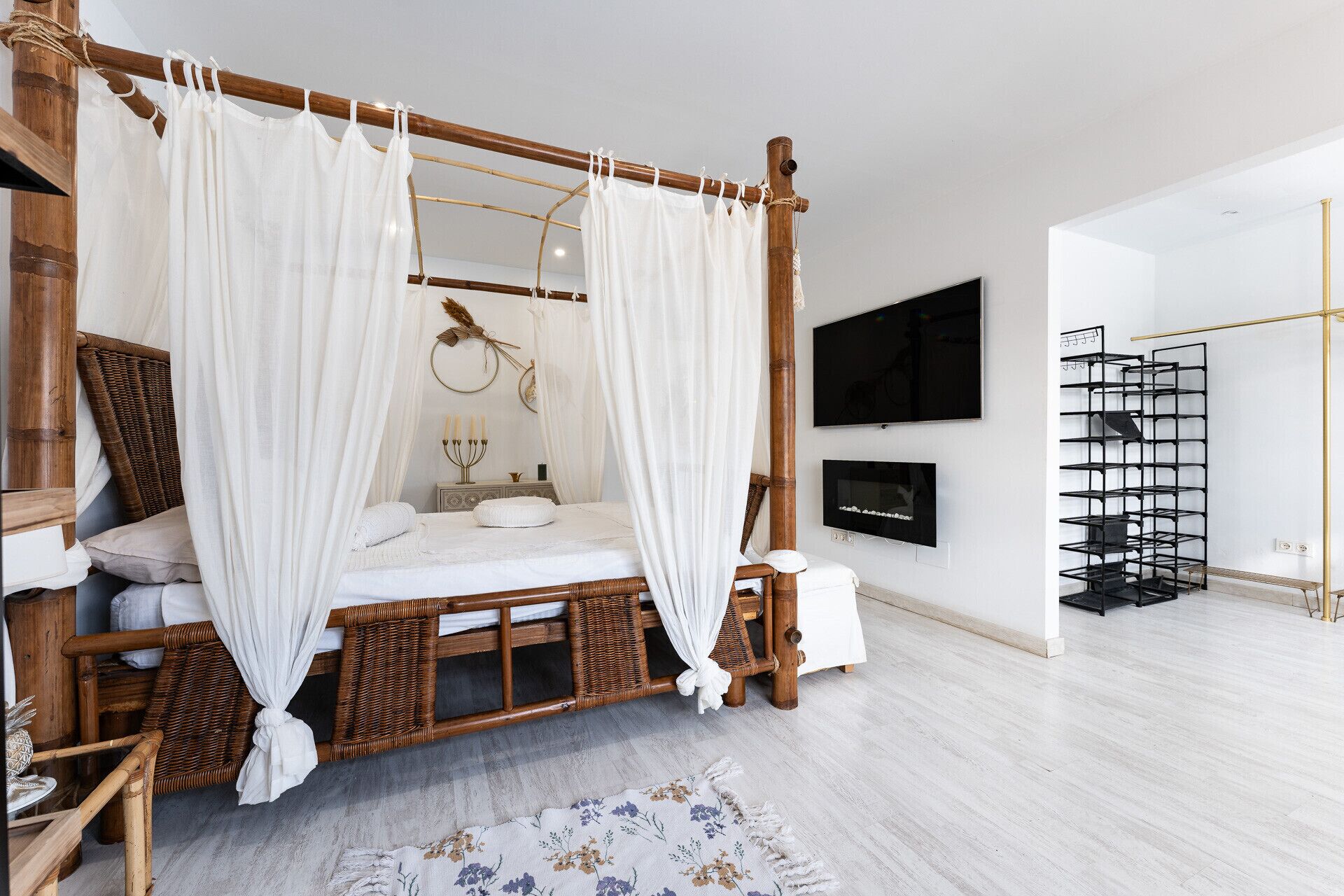 4 Schlafzimmer, Bügeleisen/Bügelbrett, kostenloses WLAN, Bettwäsche