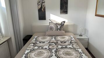 1 Schlafzimmer, Bügeleisen/Bügelbrett, kostenloses WLAN, Bettwäsche