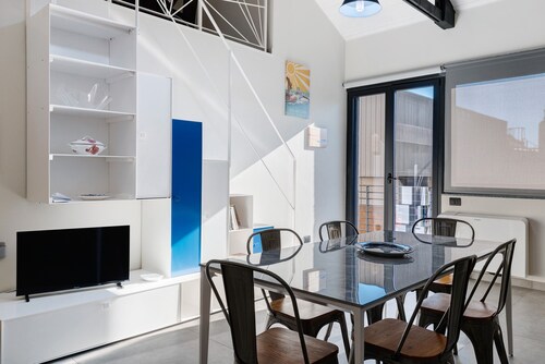 Apartment '4 Passi Mare 3' with Balcony, Wi-Fi and Air Conditioning