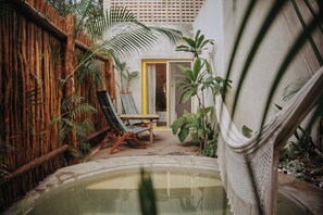 Terrace/patio - LUúM, AN OASIS WITH A GREAT LOCATION, IDEAL FOR RECONNECTING WITH NATURE. (Mérida)