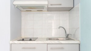 Uklassifisert bilde, 5 av 17, knapp