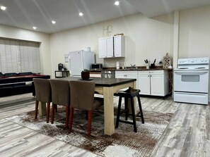Microwave, oven, stovetop, dishwasher
