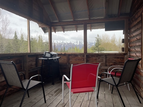 Mountain Views at Red Fox Cabin