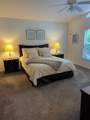 3 bedrooms, desk, iron/ironing board, WiFi