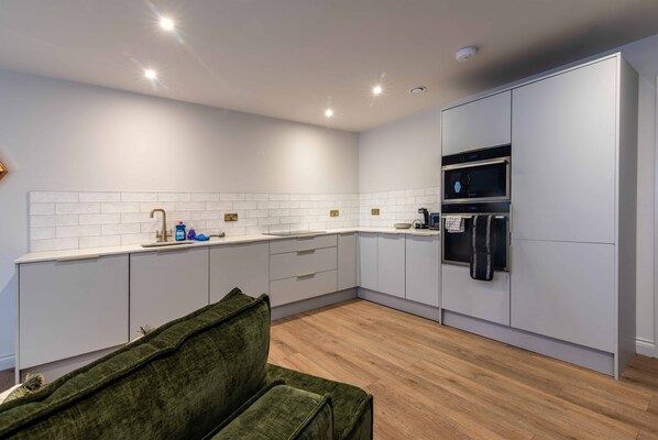 Fridge, microwave, oven, dishwasher