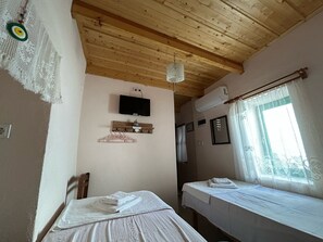 Room, City View | Free WiFi - madam hrisa konukevi (Bozcaada)