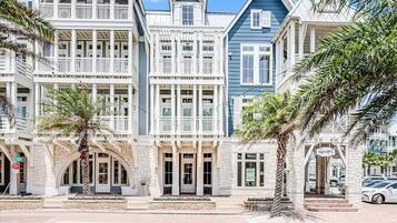 Apartment (1 Bedroom) | Exterior