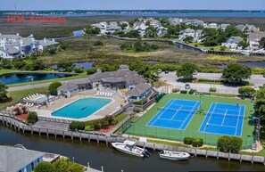 Sport court - A Pirates Life - Fishing, Boat Slip, Pool, Gym!  (Manteo)