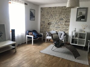 TV, DVD player, books