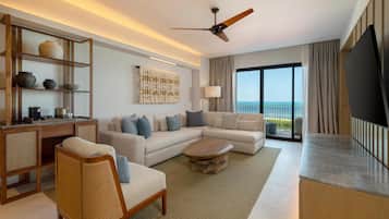 Ropa de cama de alta calidad, cubrecamas y minibar