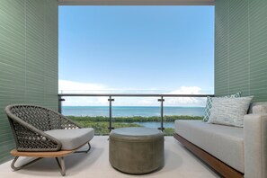 Couette en duvet d'oie, coffres-forts dans les chambres, bureau