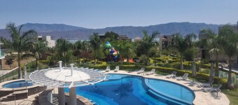 Lakefront home only 40 min from Guadalajara