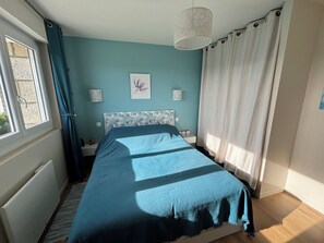 1 bedroom, desk, iron/ironing board, free WiFi