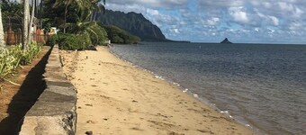 Hale Koolau 2-bedroom house with WiFi, W/D and AC in lovely Kaneohe 30days