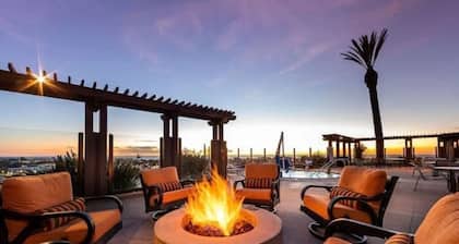 Cozy resort in enchanting Carlsbad at the flower fields