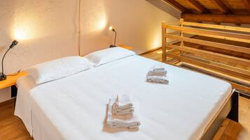 3 Schlafzimmer, kostenloses WLAN, Bettwäsche