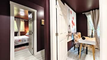 3 chambres, bureau, fer et planche à repasser, Wi-Fi gratuit