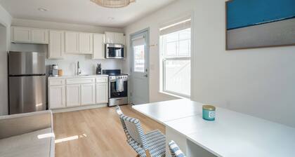 Stylish 1-Bedroom Condo In Lavallette, NJ - Located 1 Block From The Beach