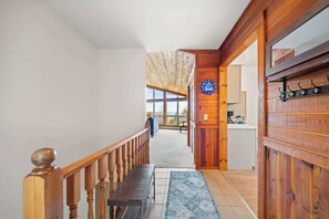 Unclassified image, 5 of 57, button