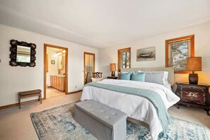 3 makuuhuonetta, silitysrauta/-lauta, Wi-Fi, vuodevaatteet