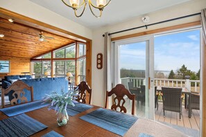 Unclassified image, 2 of 57, button