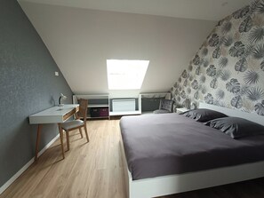 1 camera, Wi-Fi, lenzuola