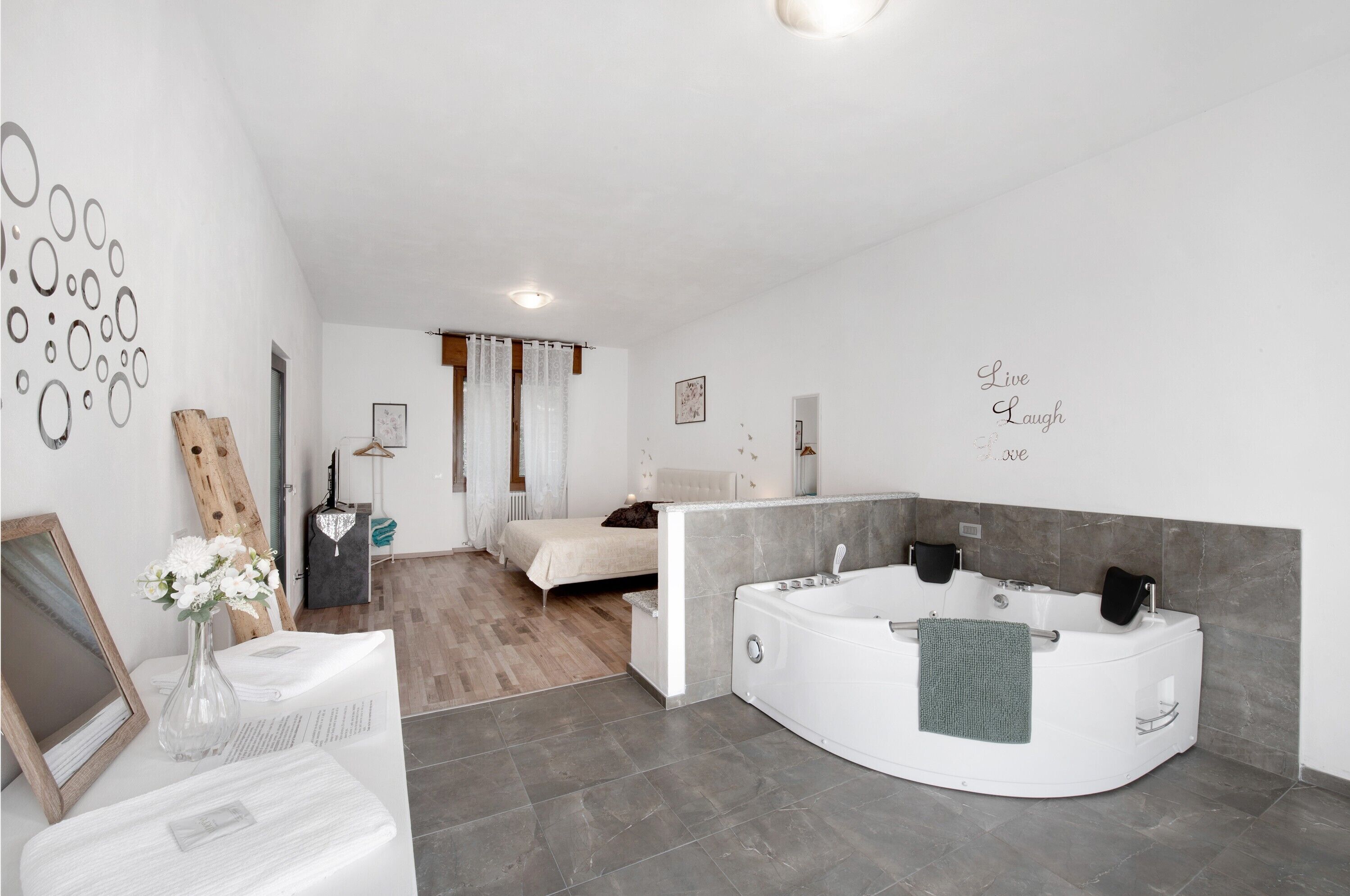 1 chambre, Wi-Fi gratuit, draps fournis