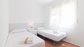 3 chambres, fer et planche Ă repasser, Wi-Fi gratuit, draps fournis