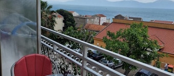 Apartment Palma - One Bedroom Apartment with Balcony and Sea View 3