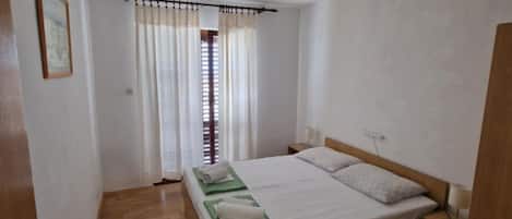 1 dormitorio, wifi, ropa de cama
