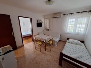 1 chambre, accès Internet, draps fournis