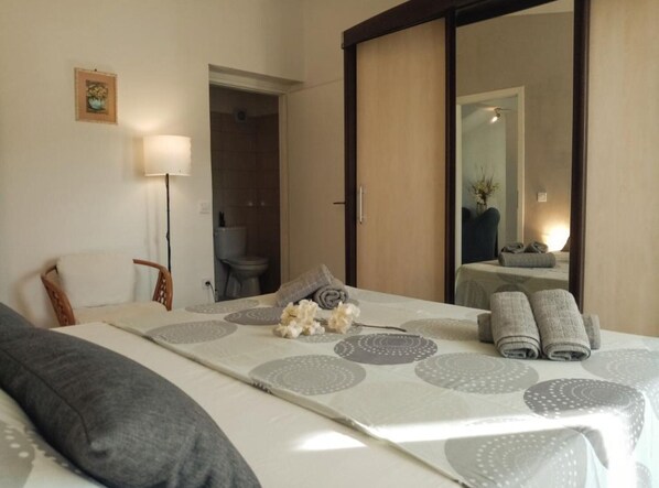 2 habitaciones, internet y ropa de cama 